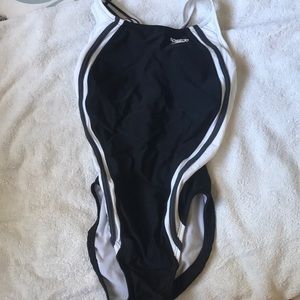 One-piece swim suit